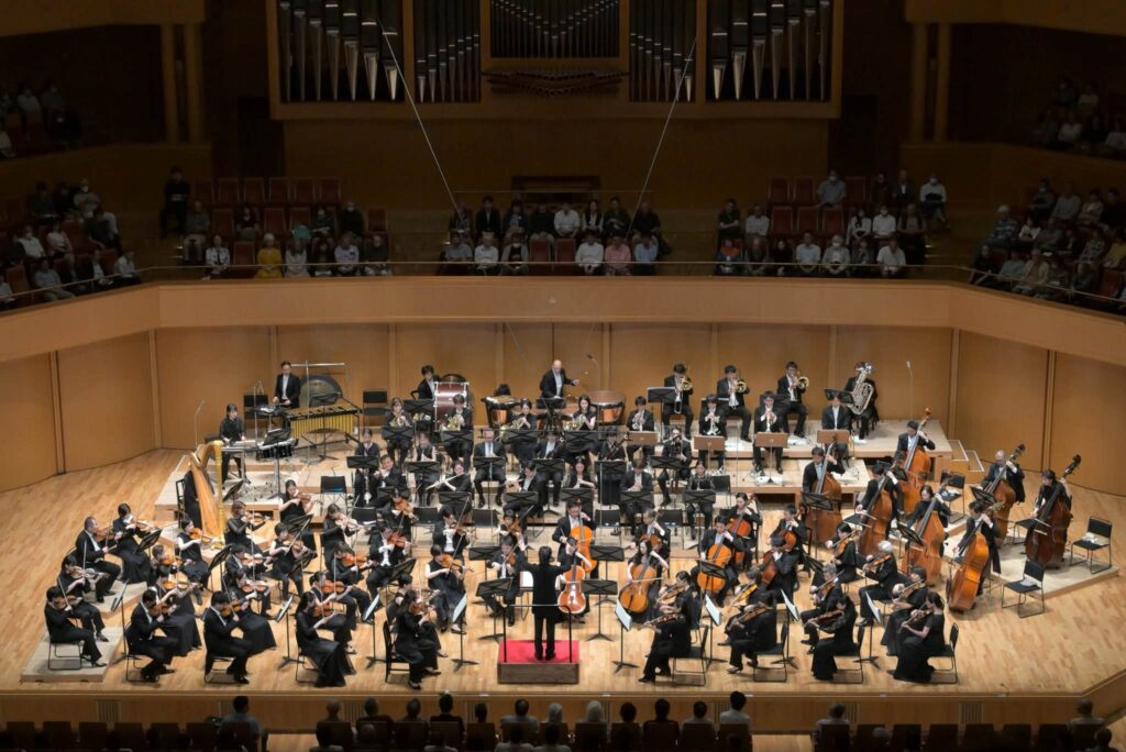 名古屋フィルハーモニー交響楽団 第549回定期演奏会、愛知県芸術劇場コンサートホールのステージ全景